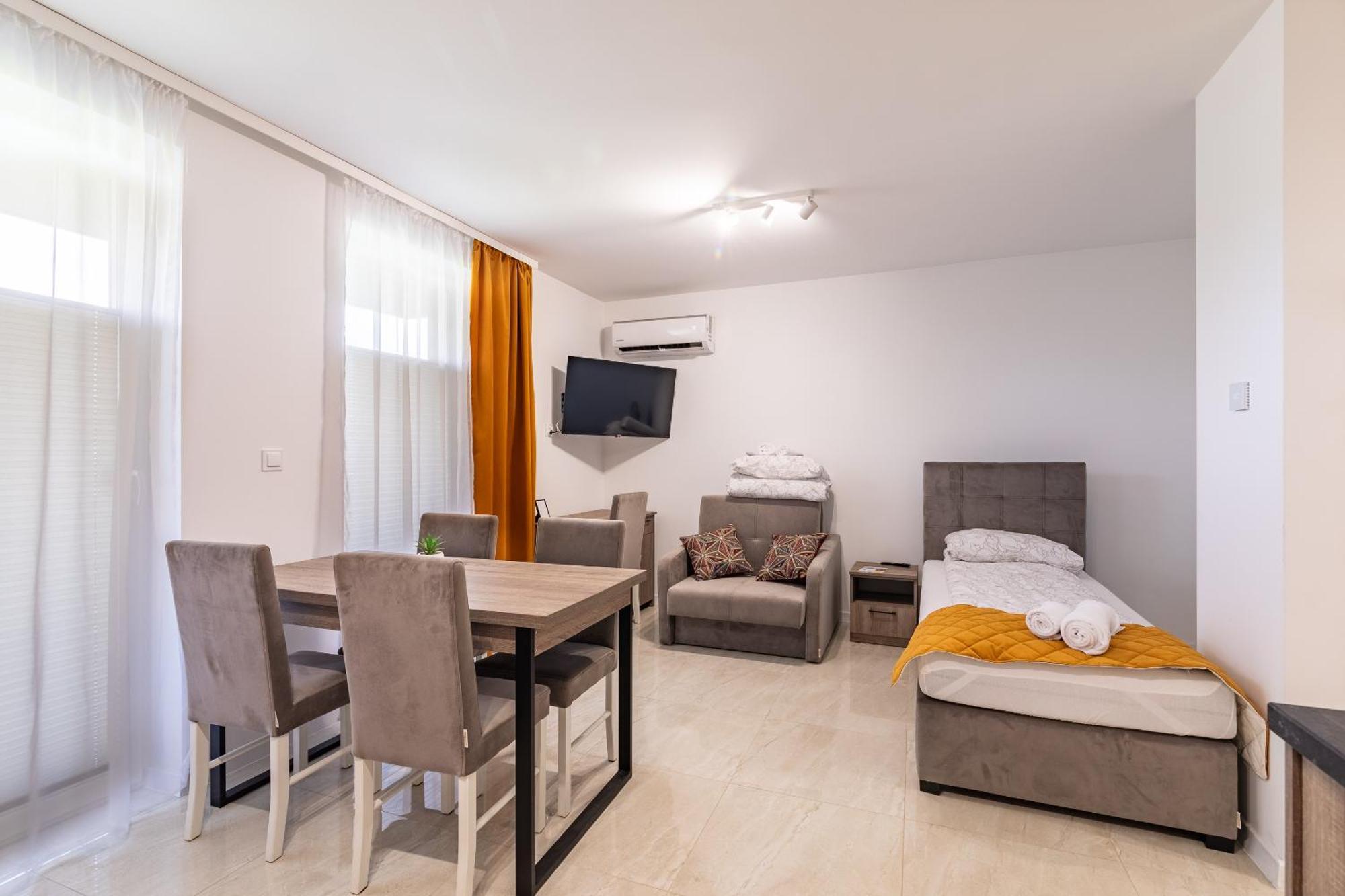 Zabrze Apartamenty Kosciuszki 30 Exterior photo