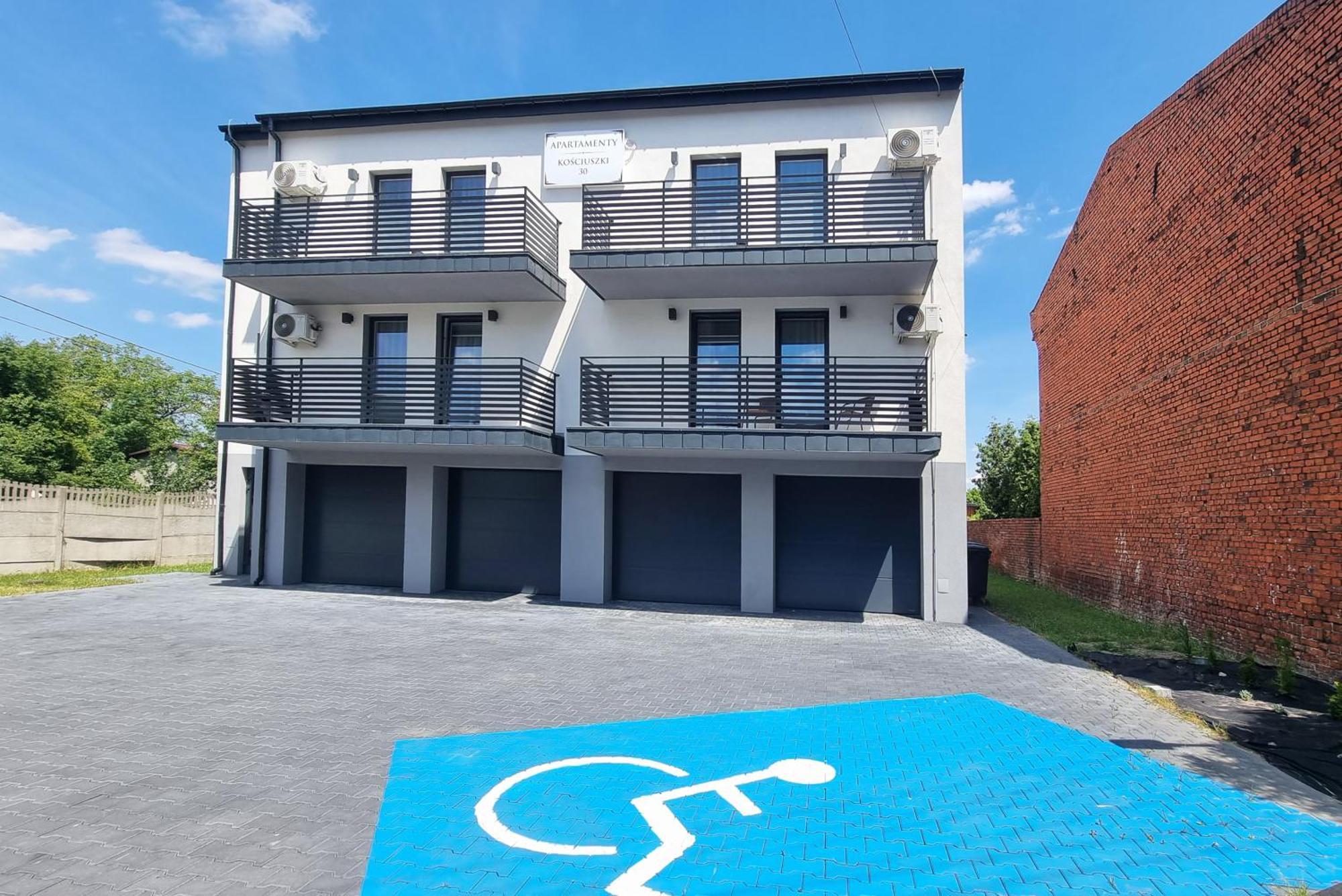 Zabrze Apartamenty Kosciuszki 30 Exterior photo